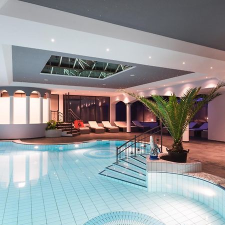 25H Spa-Residenz Pools In & Out, Private Garden & Beach Neusiedl am See Exterior photo