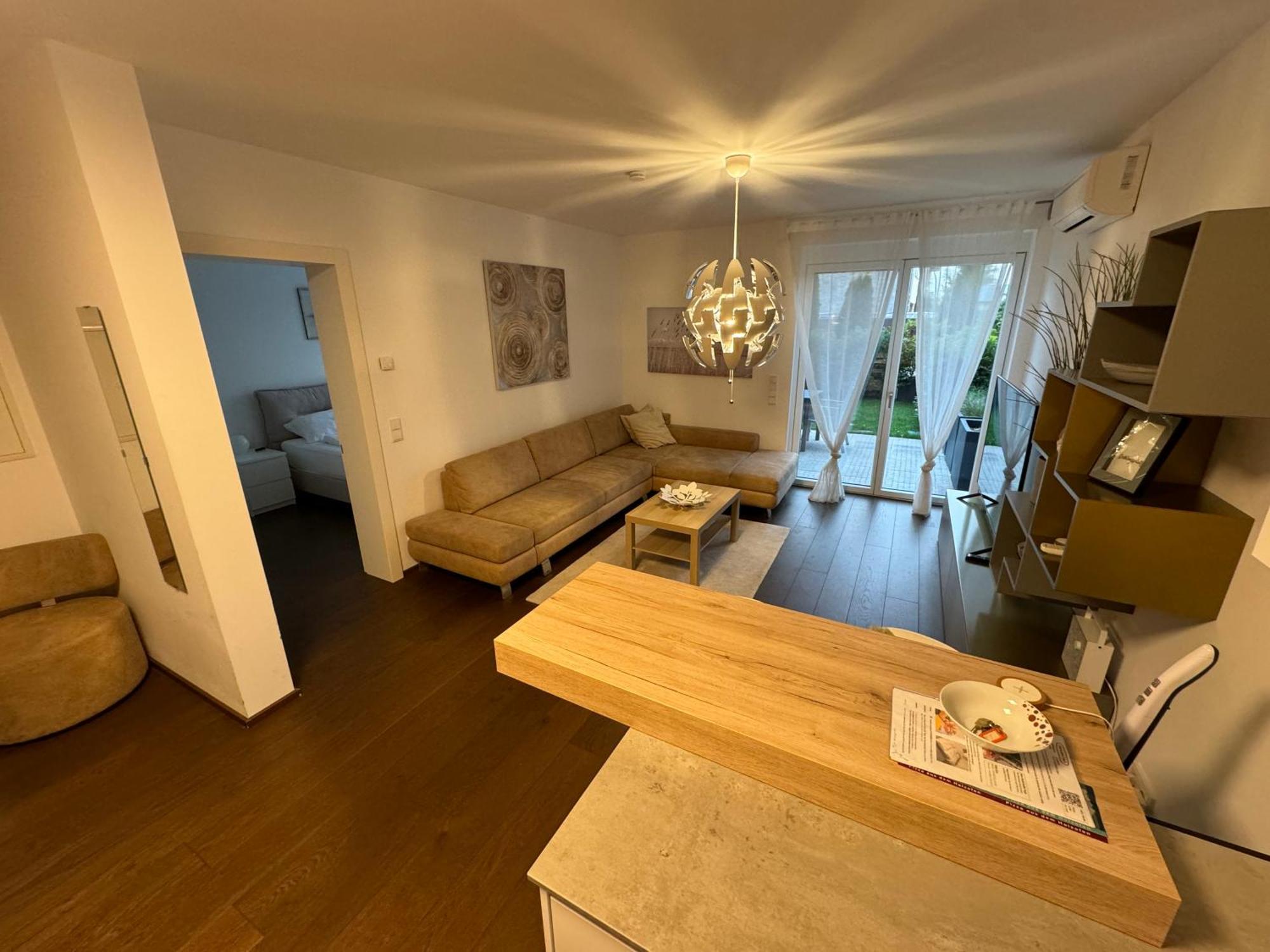 25H Spa-Residenz Pools In & Out, Private Garden & Beach Neusiedl am See Exterior photo